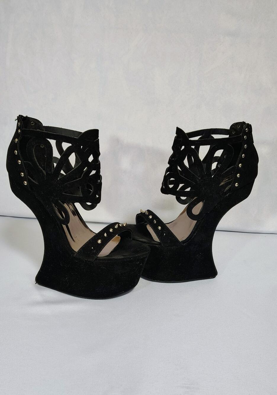 Rare Vigo Fiore Platform 3in. Wedge Heels Spike Accents Size 8.5 Clubwear